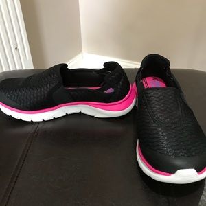 Easy Spirit 360 Walking Shoes